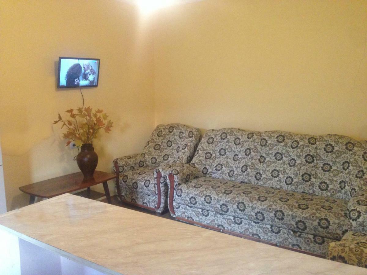 Family Hotel Dilijan Ngoại thất bức ảnh